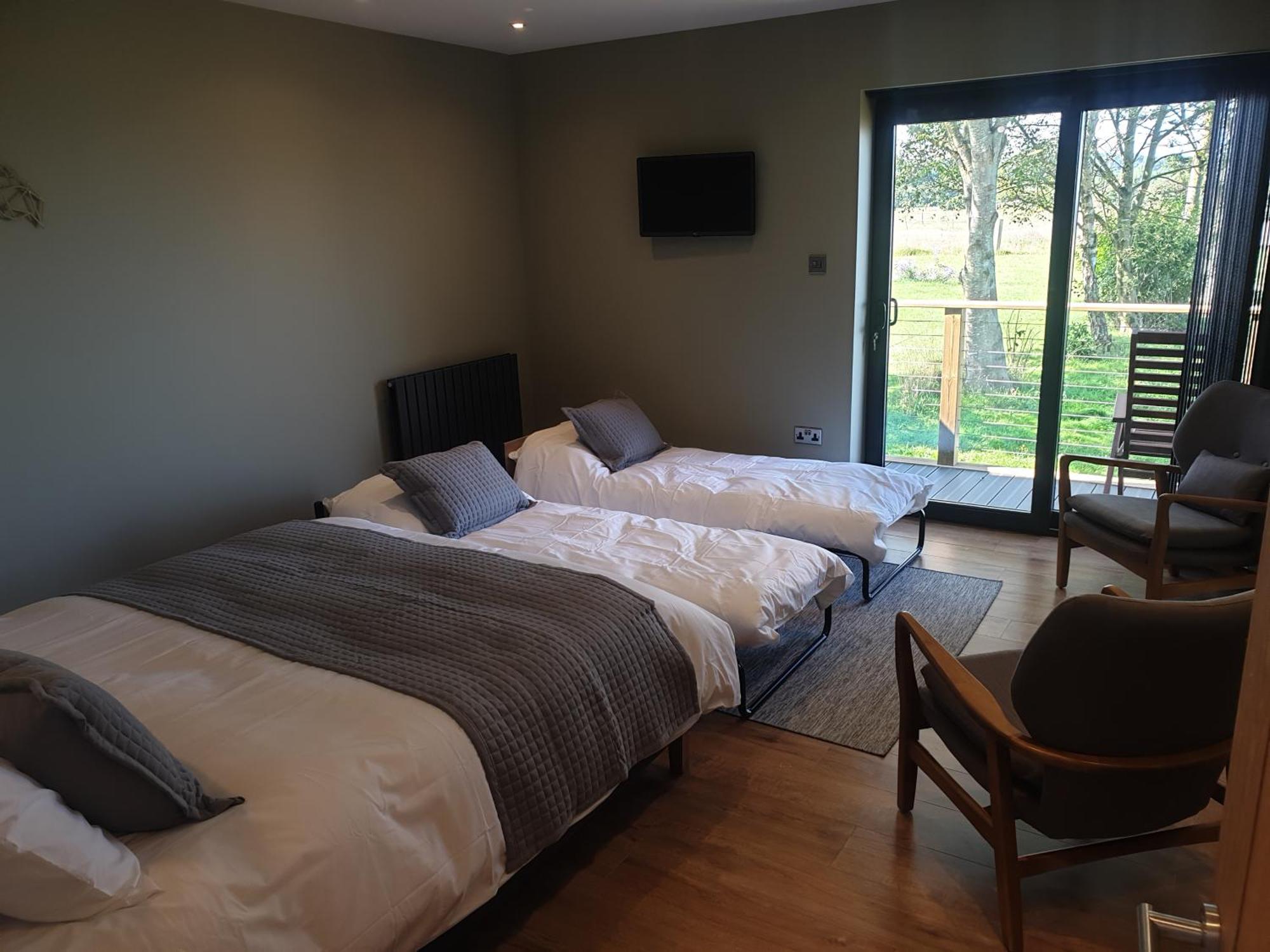 Open Acres Accommodation And Airport Parking Backwell ภายนอก รูปภาพ